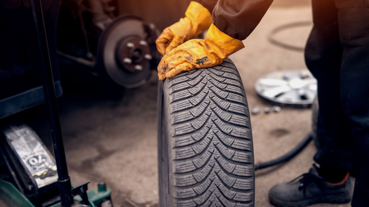 Car tyre