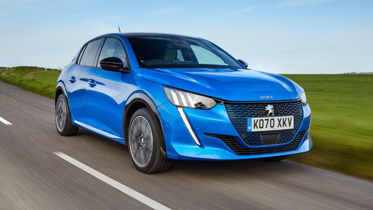 Peugeot e-208 Driving