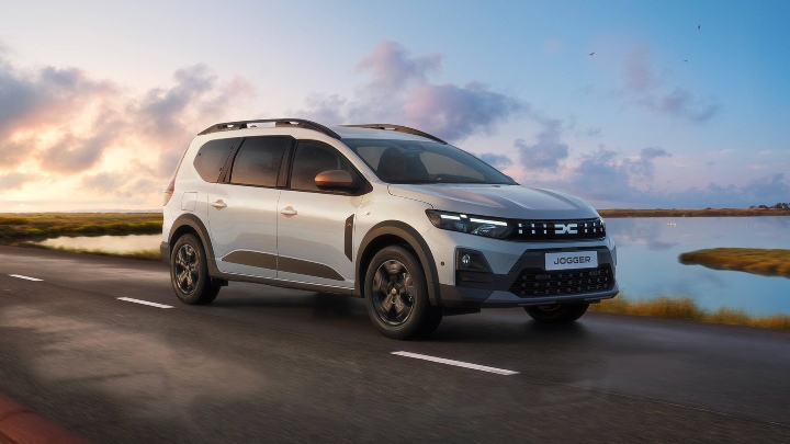 White Dacia Jogger Exterior Front Driving