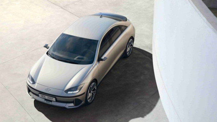 IONIQ 6