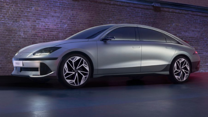 IONIQ 6