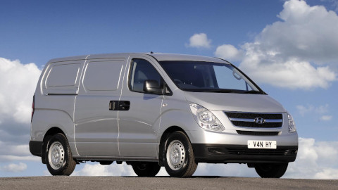 Hyundai iLoad Front