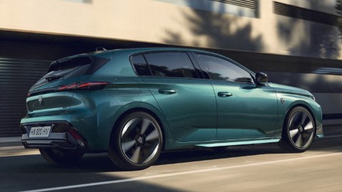 Peugeot 308 side