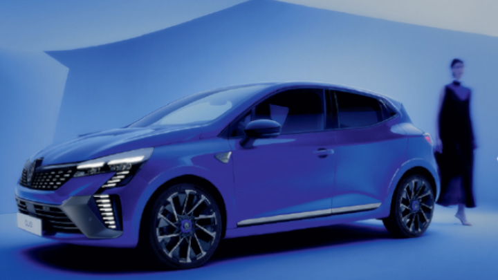 Renault Clio Blue