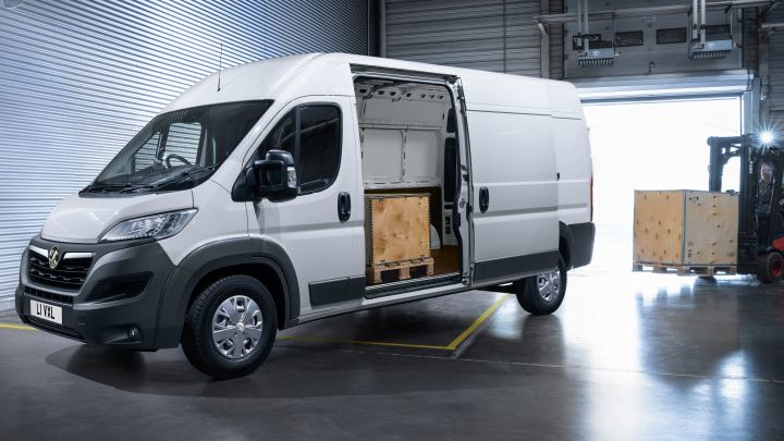 Vauxhall Movano